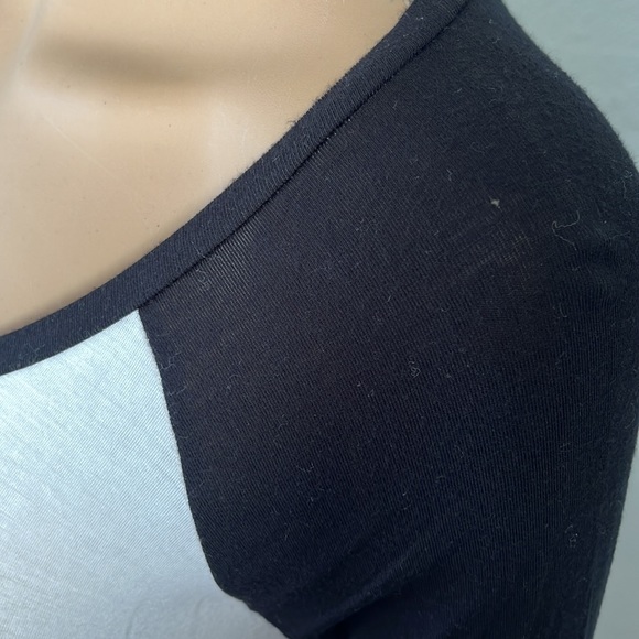 Heart & Hips Sleeping Shirt - Picture 5 of 11